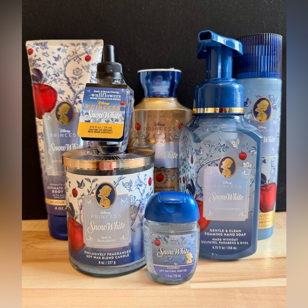 ✨Bath & Body Works Disney Snow White 7 piece Bath Set Brand New✨ - Picture 2 of 2